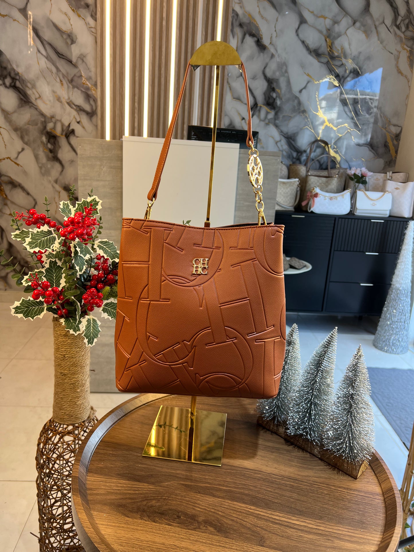 CH Brown/ Strap Insignia CH