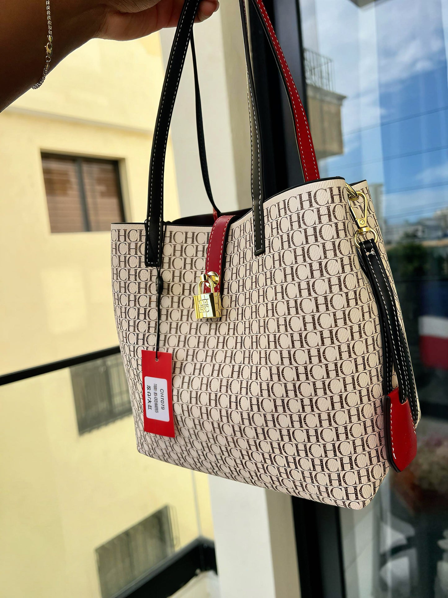 CH Médium Beige Red (DISPONIBLE POR ENCARGO)