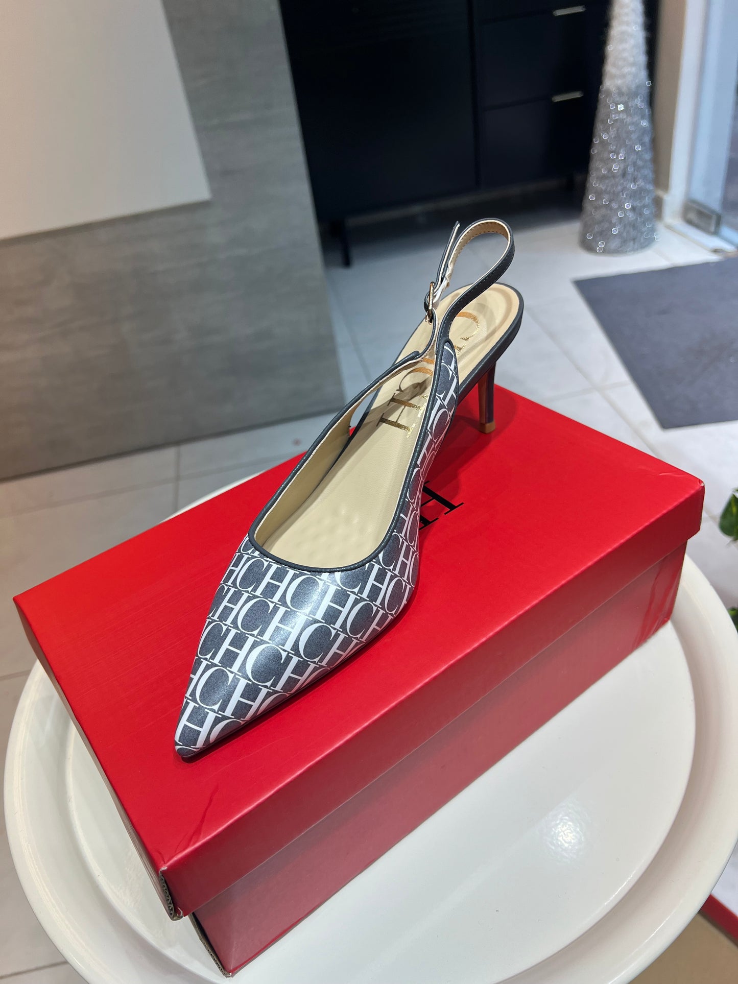 Zapatos CH de tacón medio Gris