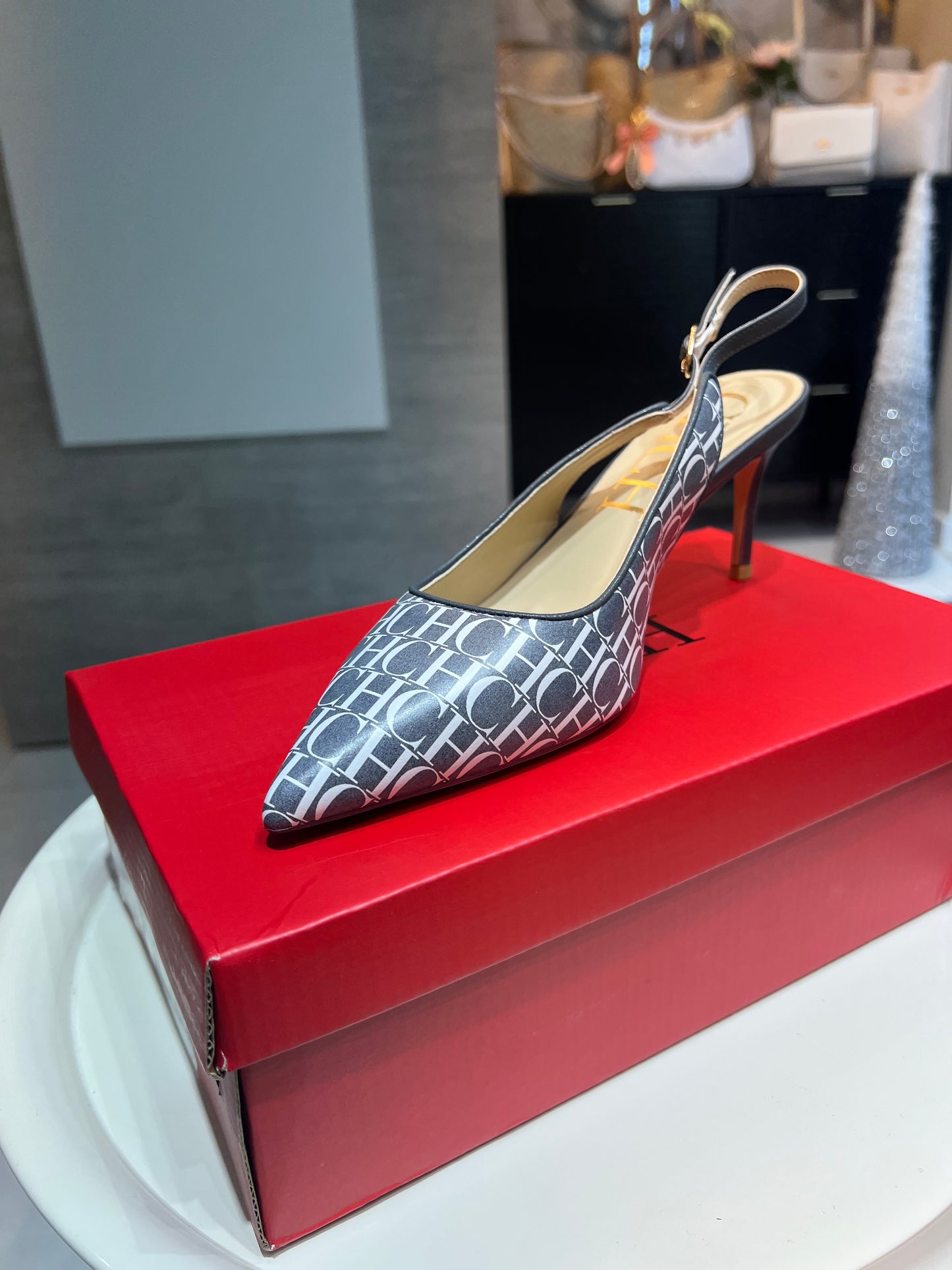 Zapatos CH de tacón medio Gris