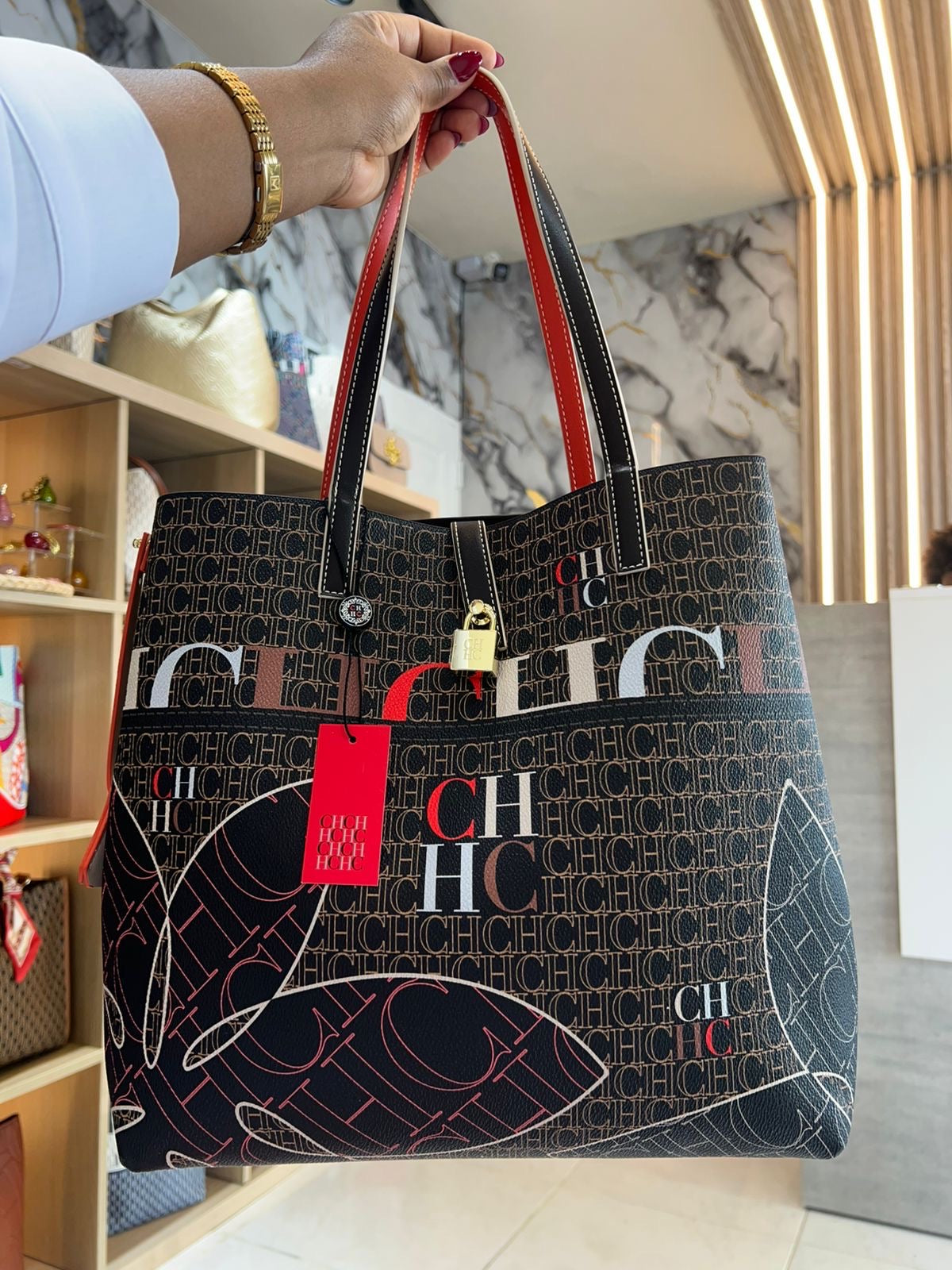 Selected Variant Image