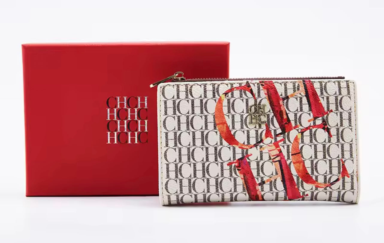CH White Wallet OG.