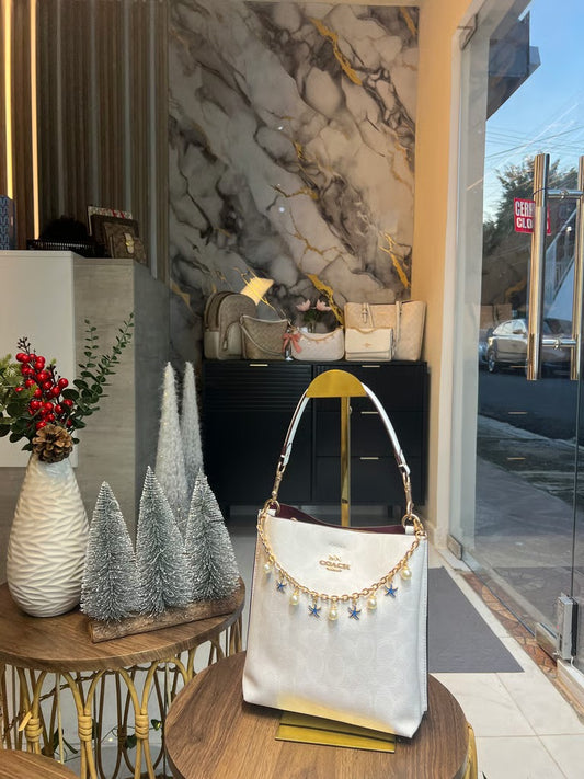 Coach Blanca Bucket/ Red Background